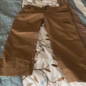 Banana Republic Cargo Pants size 34/30